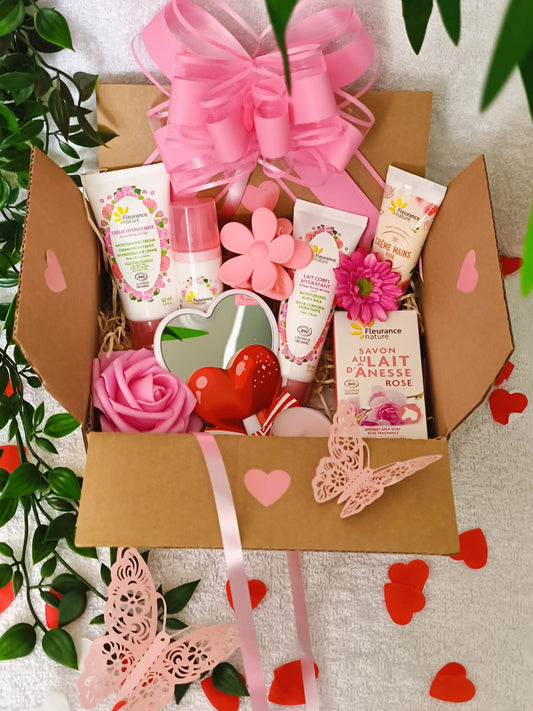 Coffret Soin à l’Eau de Rose Bio – Éclat & Douceur